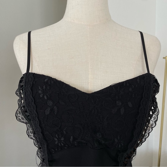 SOLD Y2K Deadstock Dori Coquette Glam Goth Lace Tank Top - Picture 6 of 10